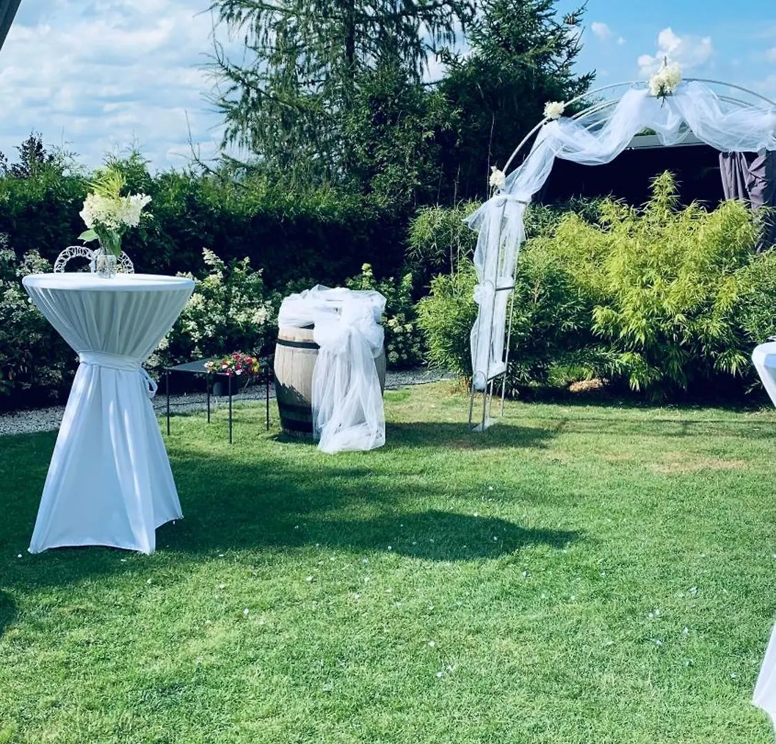 Villa Bricola - Boutique Apartments Karlsbad